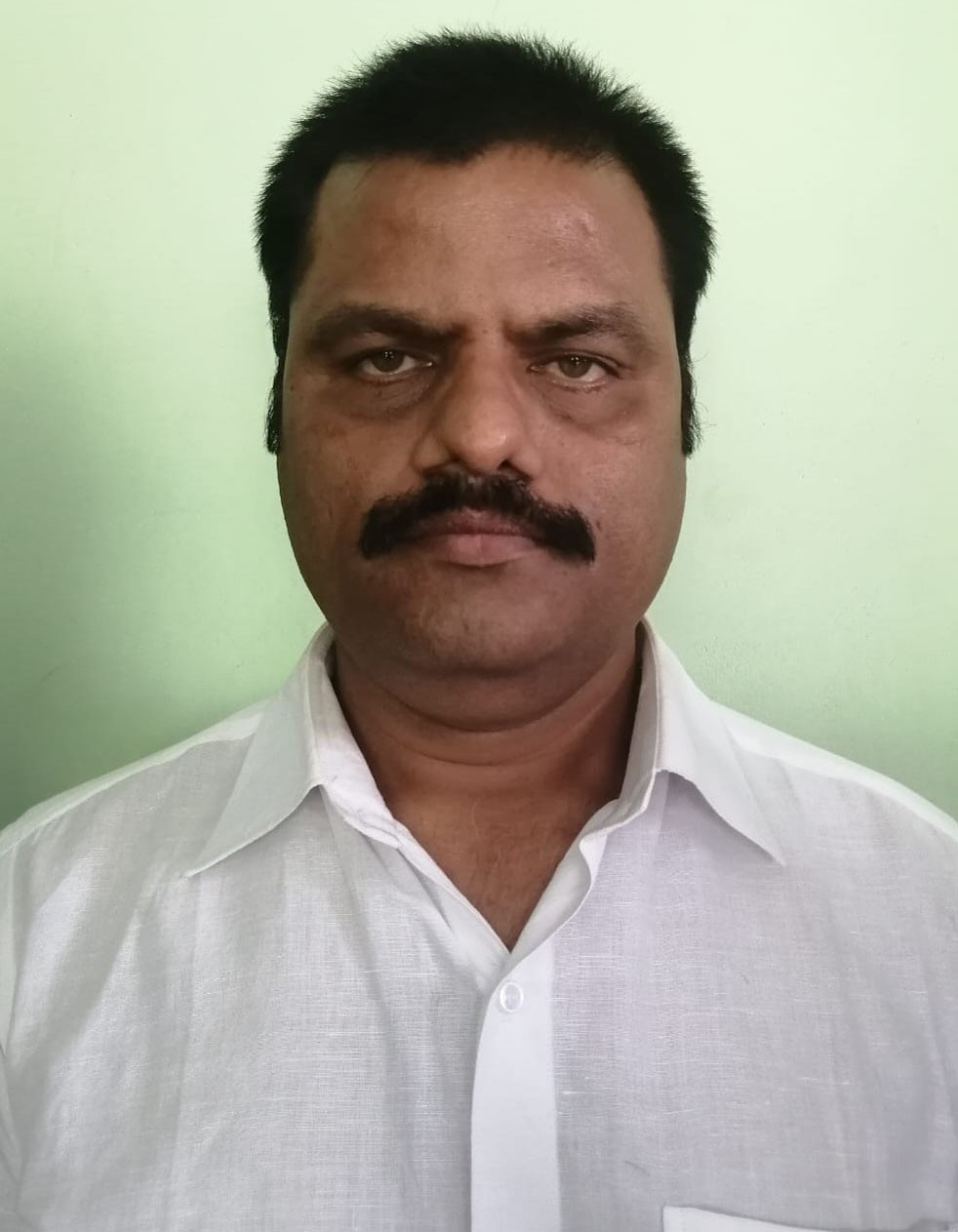 திரு.R.தேவேந்திரன்